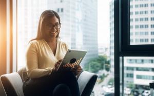 Imagem para o artigo: Orçamento Feminino: Seu Guia Definitivo para a Independência Financeira