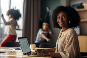 Imagem para o artigo: Renda Extra Para Mães: 5 Ideias Lucrativas Para Conquistar Sua Independência Financeira